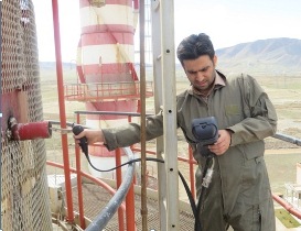 نمونه برداری و پایش زیست محیطی نیروگاه خوی