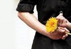 سوال داغی که باید در اولین جلسه از خواستگارتان بپرسید