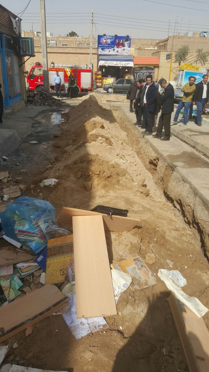 انفجاری مهیب درمنطقه مسکونی قم+تصاویر