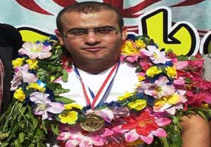 کسب نشان طلای ورزشکار هرمزگانی در مسابقات پرس سینه کاپ آسیا