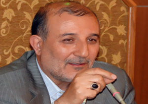 عزیز اکبریان