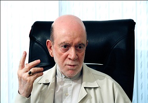 برخی در حمله به شورای نگهبان با دشمنان هم‌صدایی می‌کنند