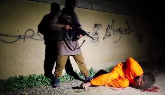 اعدام وحشیانه 13 عراقی به جرم جاسوسی به دست داعش+ تصاویر