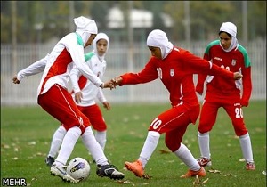حضور بانوی فوتبالیست چهارمحال و بختیاری در مسابقات بین المللی