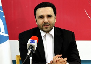 اولین برنامه‌ام را با کت عاریه‌ای اجرا کردم/ از کودکی عاشق اجرا بودم