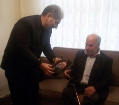 دیدار استاندار  آذربایاجان شرقی با خانواده شهید جوادی