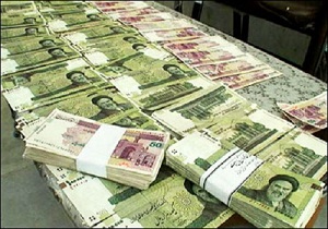 بانک مرکزی از بازار غیر رسمی جا ماند/فروش غیرقانونی اسکناس تانخورده در روز روشن