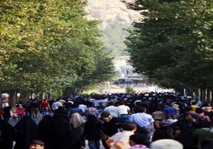 برگزاری همایش پیاده روی گرامیداشت روز شهدا