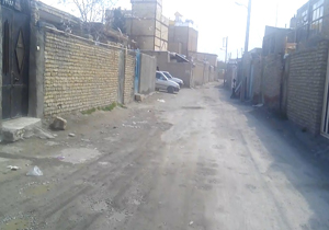 مشکلاتی که این کوچه برای اهالی ایجاد کرده است + فیلم