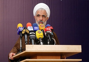 مجید انصاری: اهمیت سوال از وزرا و تذکر به رئیس‌جمهور از بین رفته است