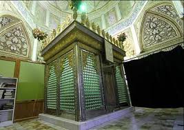 مرقد امامزاده پیرعمر کجاست؟