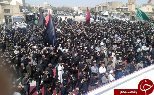 تجمع فاطمیون درحسینه ایران.