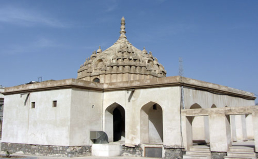 بندرعباس مقصدی ایده&zwnj;آل برای نوروز 95/ از غار خرسین تا عمارت کلاه فرنگی