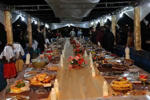 برپایی نمایشگاه غذادر حمایت از معلولین
