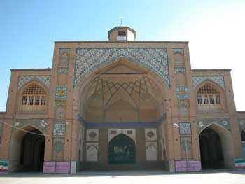 شاهکار معماری اصیل در مسجد جامع بروجرد شاهکار معماری اصیل در مسجد جامع بروجرد