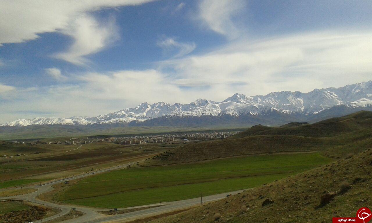 طبیعت بکر و رؤیایی اُشتران&zwnj;کوه + تصاویر
