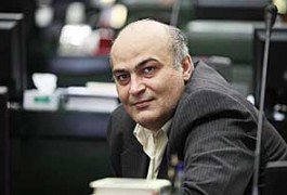 برجام نرمش قهرمانانه بود/ مقام معظم رهبری پدر معنوی موحدان جهان هستند