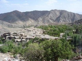 روستای "گنز" ایرندگان خاش پذیرای میهمانان نوروزی