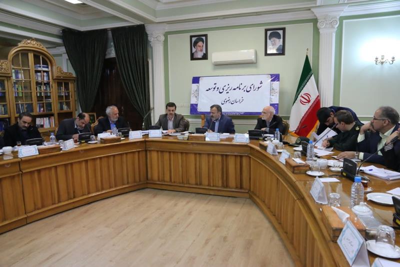 تخصیص کامل اعتبارات حقوق و مزایای کارکنان دولت
