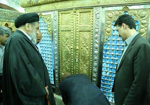 جمع آوری بیش از 440 میلیون ریال نذورات از ضریح امامزاده عبدالله بافق