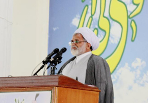 تاکید امام جمعه موقت بندرعباس بر ایجاد فضای معنوی در نوروز