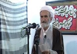 امام جمعه سنندج ؛
مردم قدردان وشکرگزار امنیت و آسایش کشور باشند