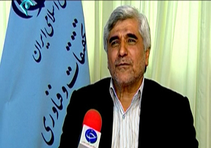 وزیری خوش خنده که البته با لطیفه مخالفه و زود طاقتش طاق می شود + فیلم