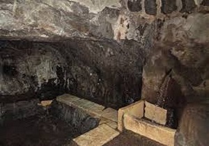 حمام سنگی گیوی یکی از جاذبه های گردشگری استان اردبیل