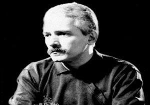 نوستالژی «بوی عیدی» با صدای «فرهاد مهراد» + متن و آهنگ