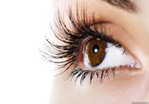 راه‌های پرپشت شدن مژه چشم