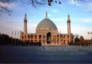 امامزاده ای که بزرگترین گنبد در خاورمیانه را دارد