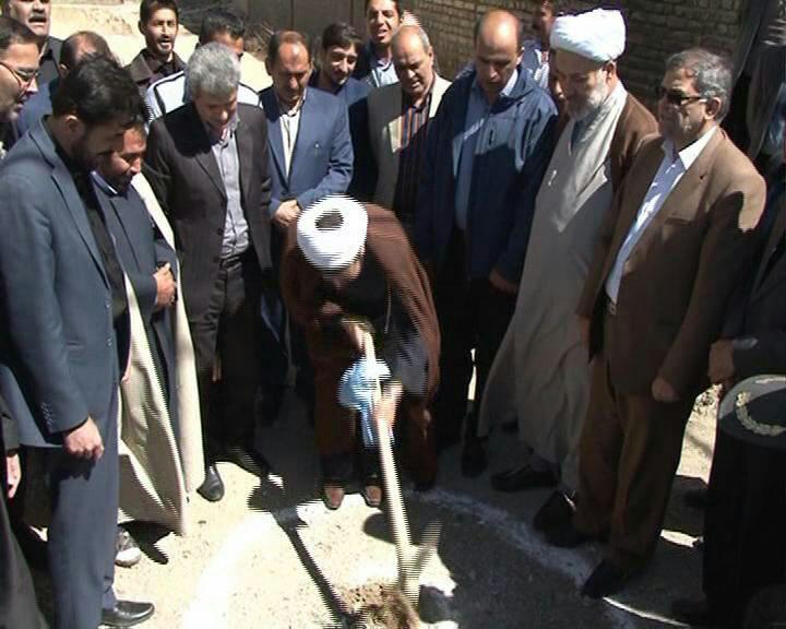 کلنگ ساخت یک زائر سرا در الیگودرز به زمین زده شد