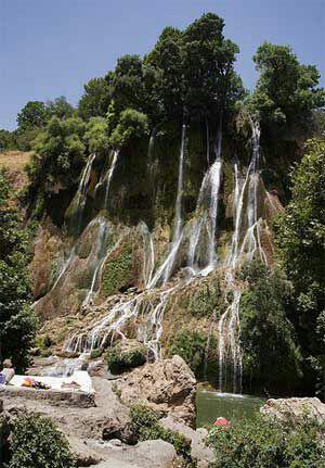 از آبشار رویایی شهرستان درود دیدن کنید + تصاویر