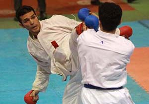 جدال صنعت برق هرمزگان با حریفان در سوپرلیگ کاراته