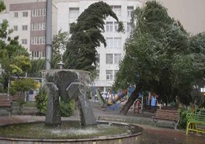 وزش بادهای شدید در استان