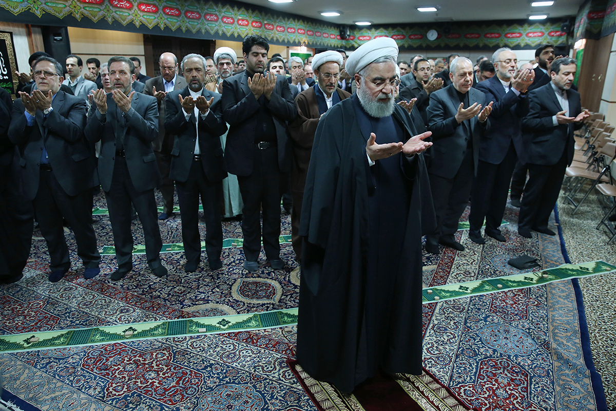 برگزاری مراسم عزاداری سالروز شهادت حضرت فاطمه زهرا(س) با حضور رییس جمهور