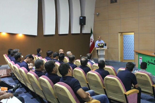برگزاری اولین دوره مربیگری فوتبال ساحلی سطح یک
