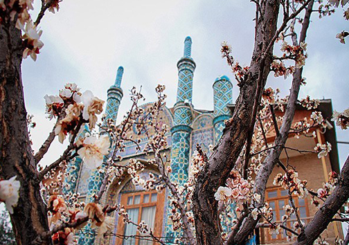 آیینه خانه مفخم بجنورد از بناهای دوران قاجار