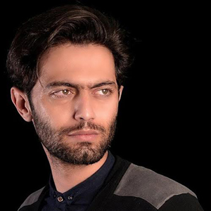 خواننده «شب یلدا»، «تیتر اول روزنامه» را می‌خواند