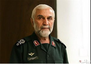 بوکسور ملی پوش استان همدان مدال خود را به سردار همدانی اهدا کرد
