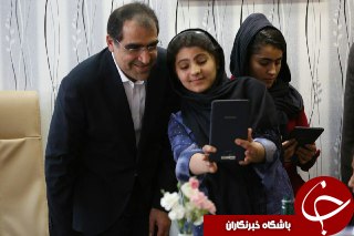 تعهد وزیر بهداشت برای انجام مراحل درمان دانش آموزان شین&zwnj;آبادی