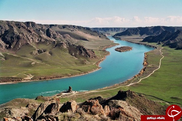 ۱۰ دریاچه&zwnj; عجیب از سراسر دنیا + تصاویر
