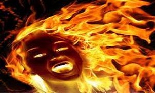 خود سوزی ناکام یک دستفروش