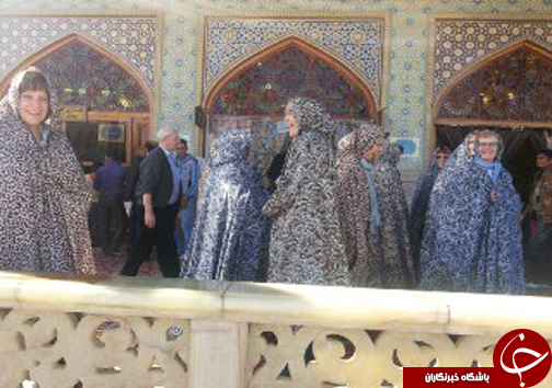 حضور گردشگران خارجی در حرم مطهر شاهچراغ(ع)+تصاویر