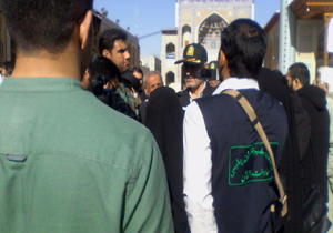 حضور فرمانده انتظامی استان فارس در شعبه اخذ رأی