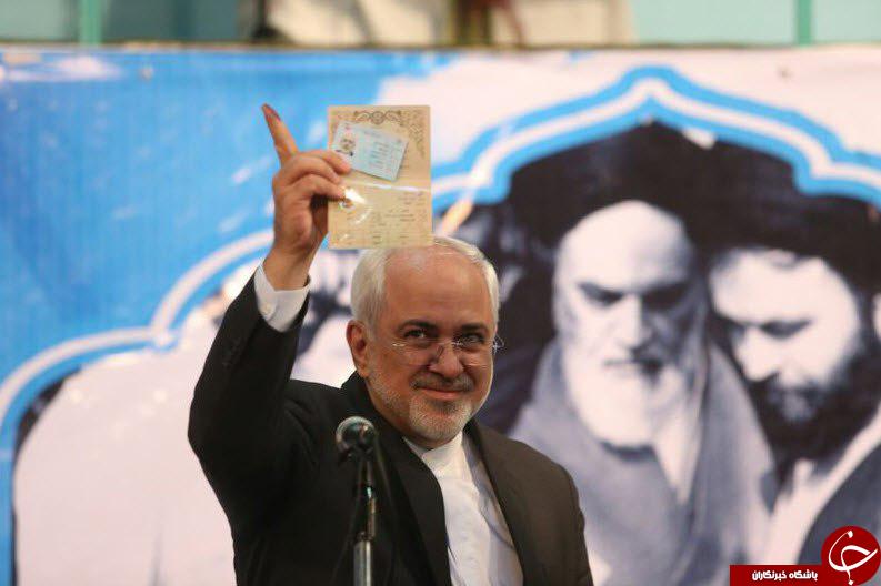 حضور مسئولین و شخصیت های سیاسی پای صندوق های رای + تصاویر//در حال کار