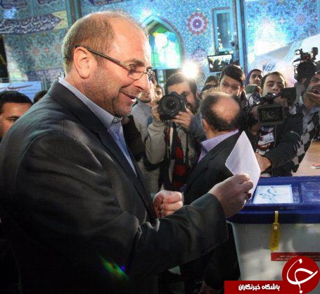 حضور مسئولین و شخصیت های سیاسی پای صندوق های رای + تصاویر//در حال کار