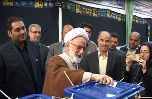 آیت الله دری نجف آبادی : تسلیم آراء مردم باشیم
