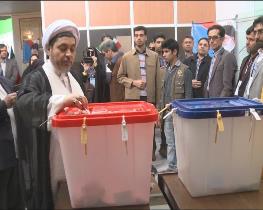 حضور در عرصه انتخابات پایداری خون شهداست