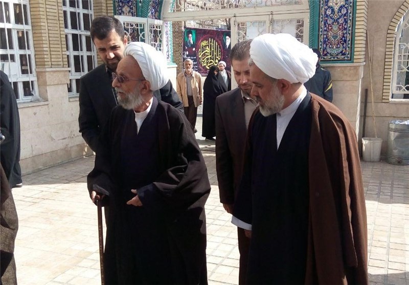 آیت&zwnj;الله مصباح یزدی در شهرک شهید محلاتی رای داد + تصاویر